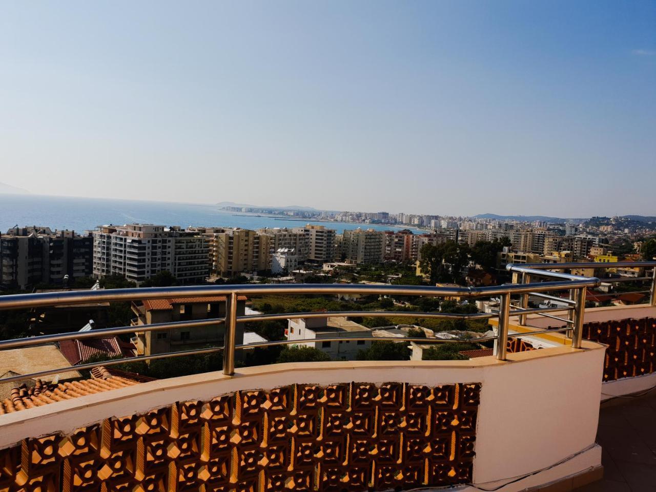 Lux Apartments فلورا المظهر الخارجي الصورة