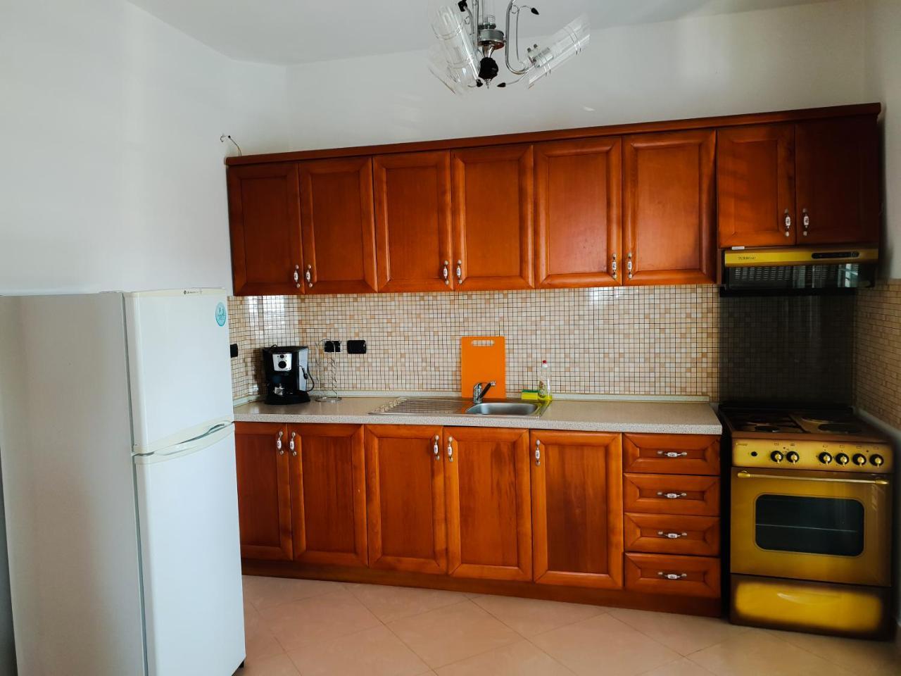 Lux Apartments فلورا المظهر الخارجي الصورة